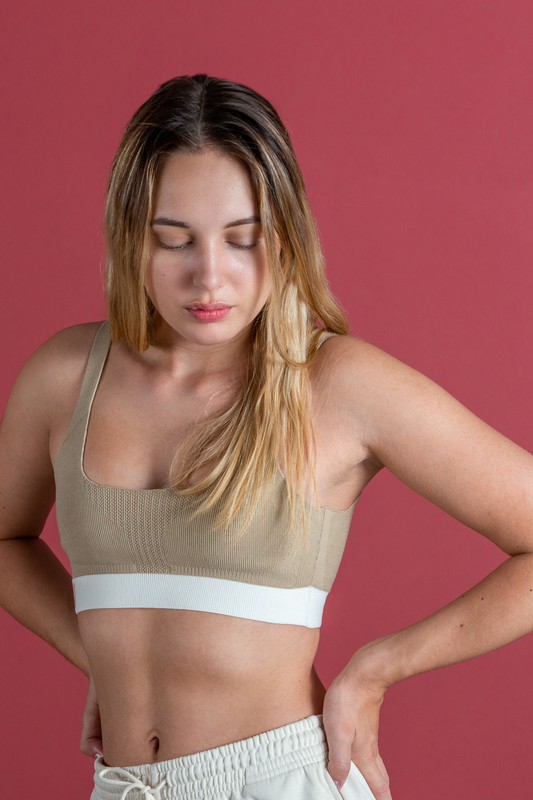 &HER latte bralette in crew neck